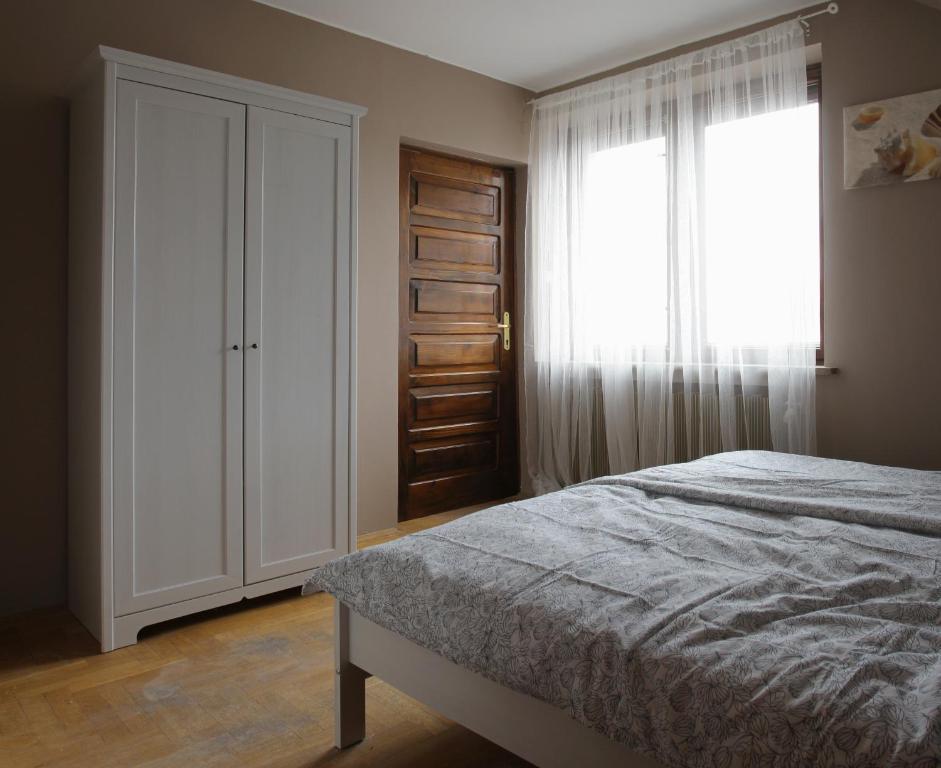 4 Couples & 4 Friends Hostel Cracovie Chambre photo